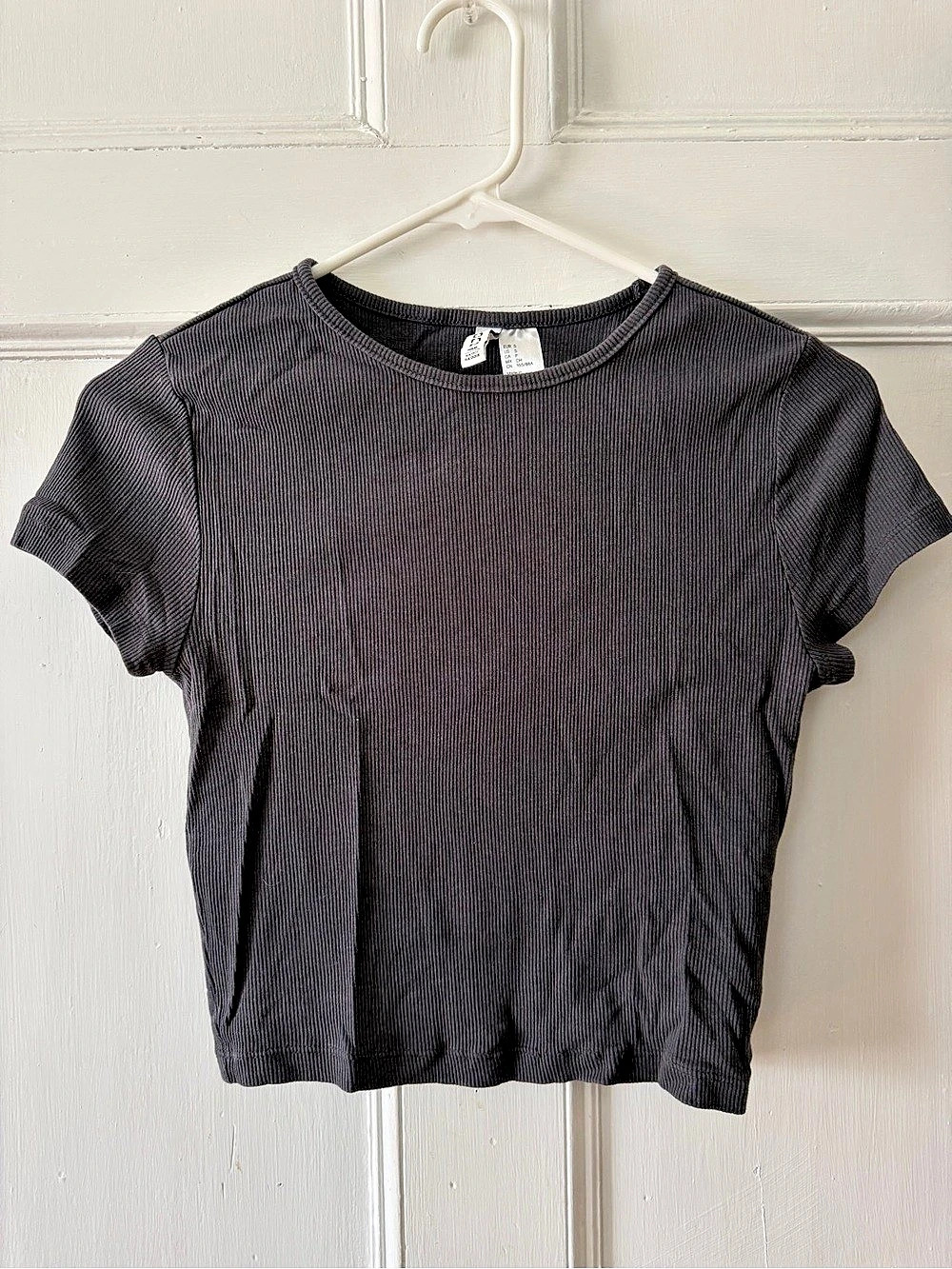 H&M Ribbed Short Sleeve Tee in Charcoal Size Small